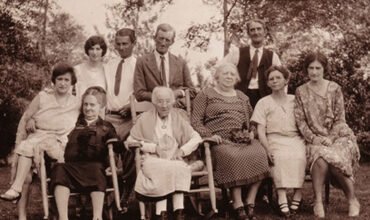 Know about Augusta Wilhelmine Gein, mother of Ed Gein - LucyKingdom