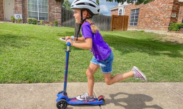 Reasons Why Kids Love Stunt Scooters and How to Choose the Best One