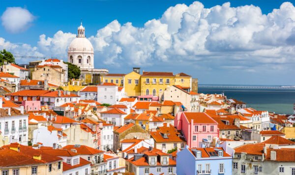 The-Importance-of-Travel-Insurance-for-Your-Trip-to-Portugal4