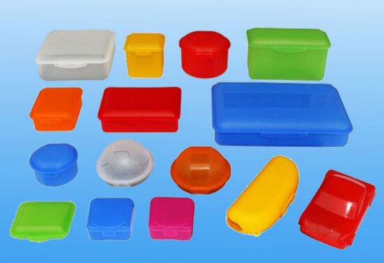 What-Considerations-Apply-to-Incorporating-Complex-Features-in-Plastic-Molded-Parts