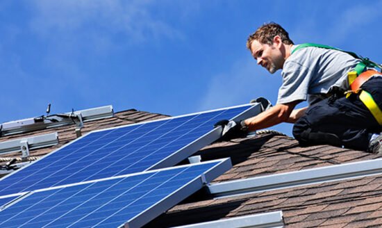 Top Reasons to Consider Installing Solar Panels On Your Home