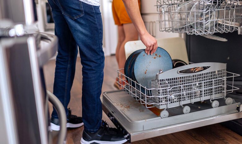 The-Importance-of-Proper-Dishwasher-Cleaning