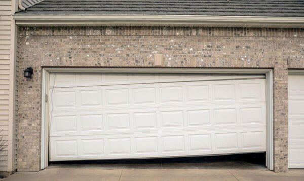 What are the common garage door problems?