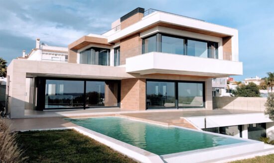 Navigating-the-Market