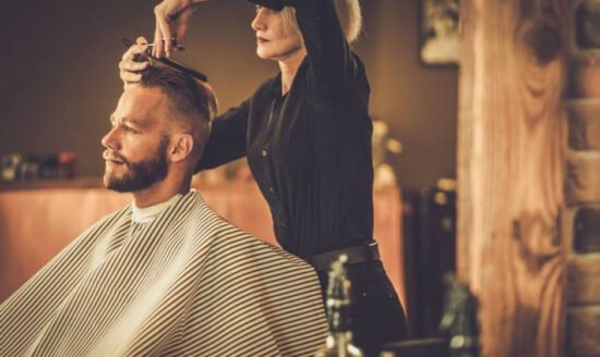 The-Top-Reasons-To-Want-To-Become-a-Hairstylist-In-The-USA