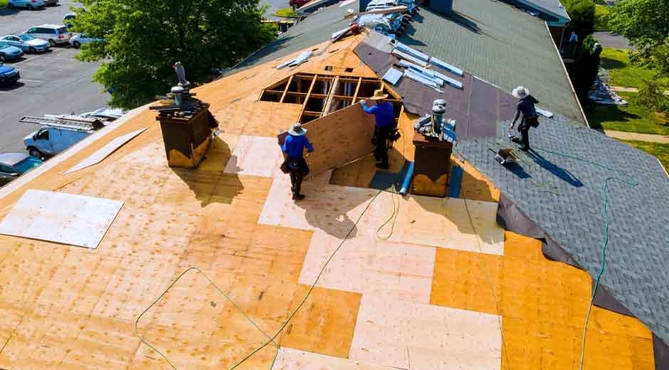 How Residential and Commercial Roofing Needs Differ in Roanoke