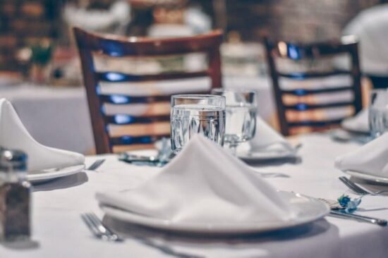 the-connection-between-dining-comfort-and-customer-1